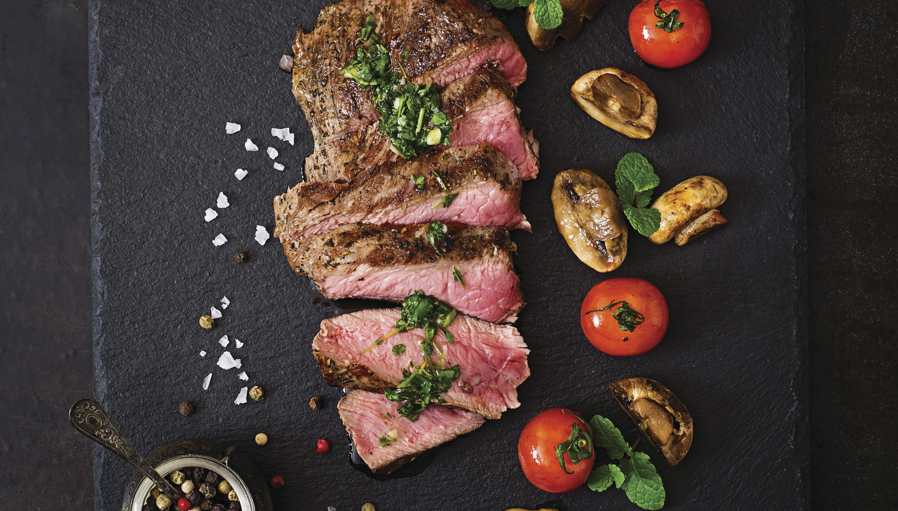 Steak au chimichurri et légumes grillés