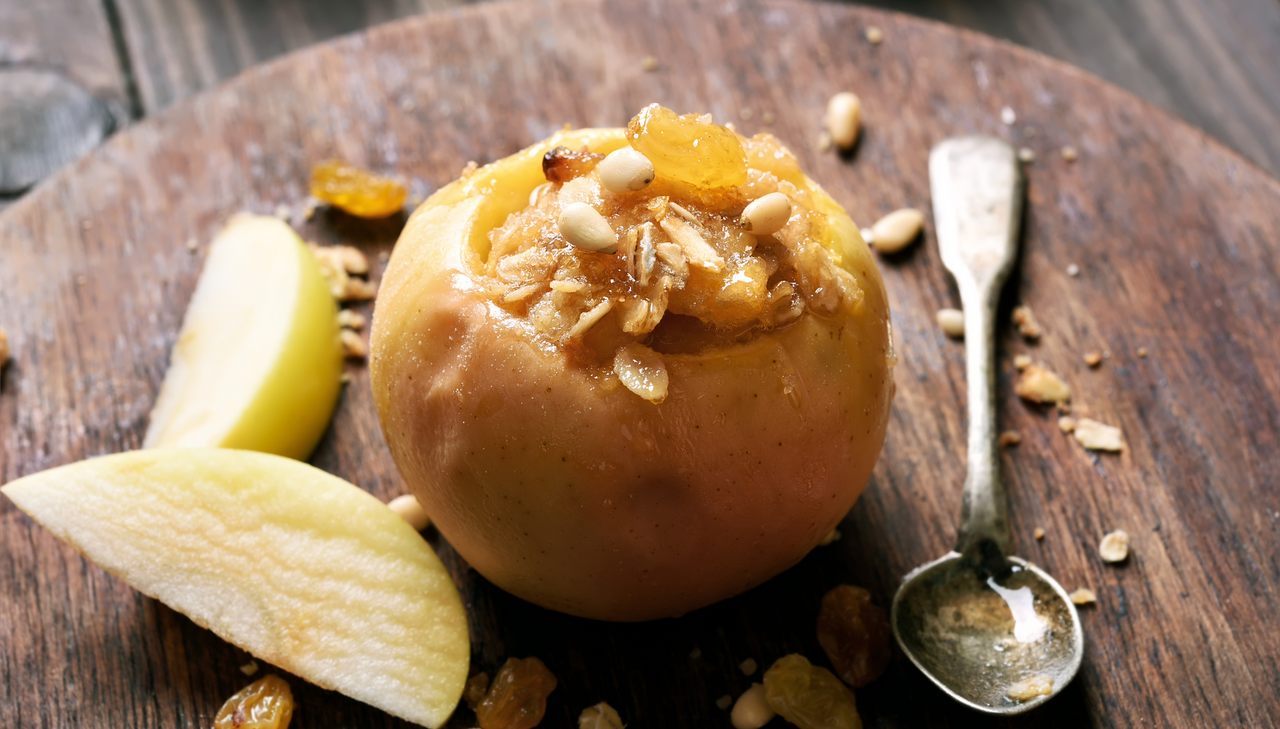 Apples filled with dried fruits Recipe for air fryers - InnovaGoods