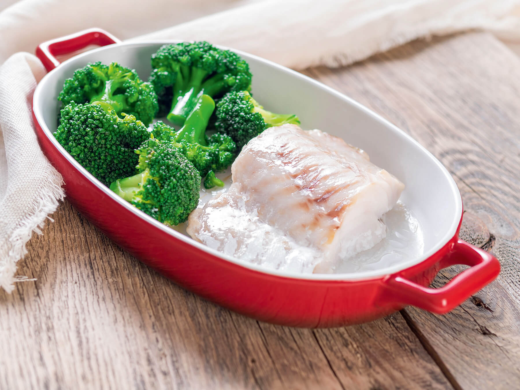 Hake Loin with steamed brocoli Recipe for air fryers - InnovaGoods